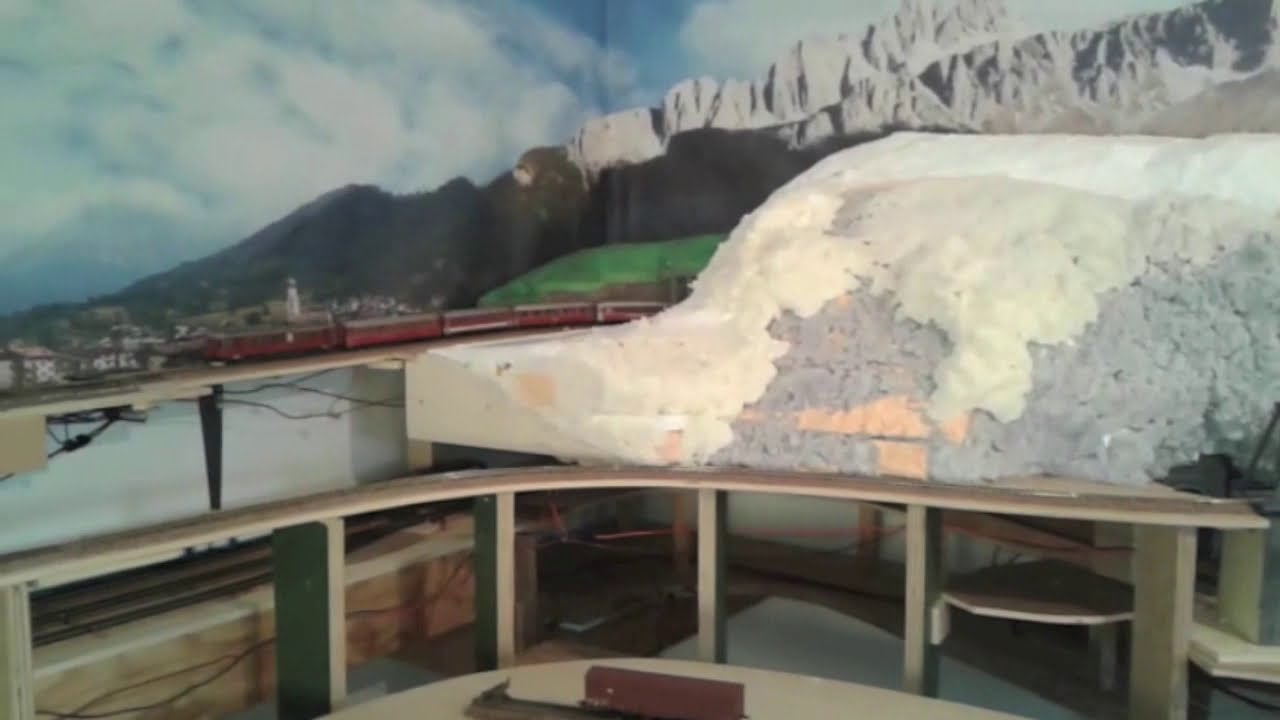 Plastico ferroviario H0+H0m in costruzione
