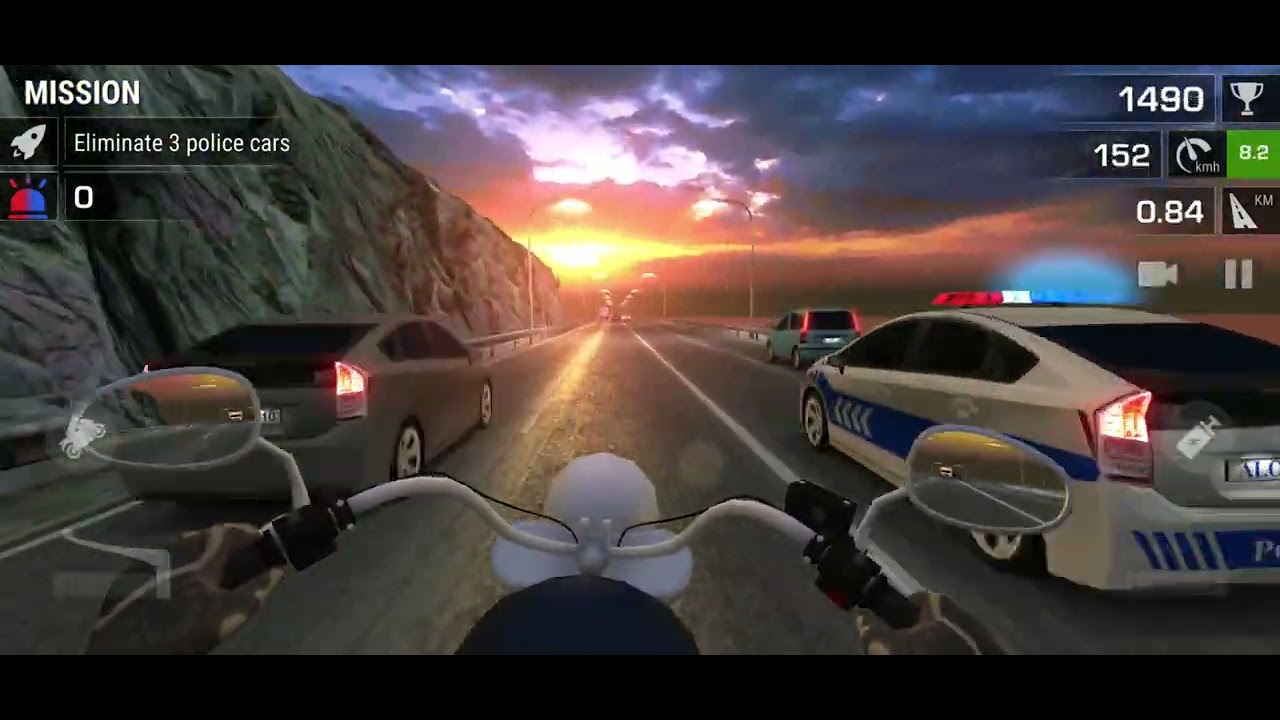 #Eliminate 3 police cars #Racing fever moto