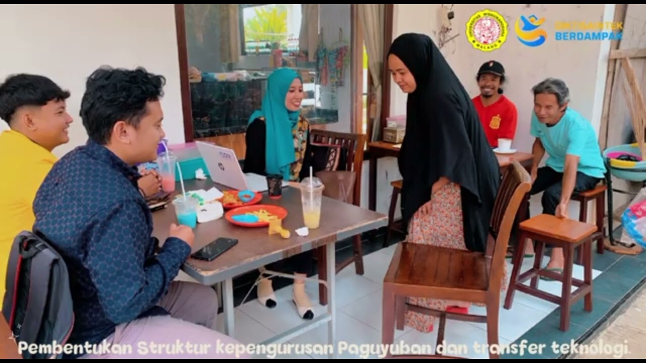 PENGUATAN KAPASITAS PENGELOLAAN UMKM MELALUI PENDAMPINGAN DAN PENGEMBANGAN PAGUYUBAN