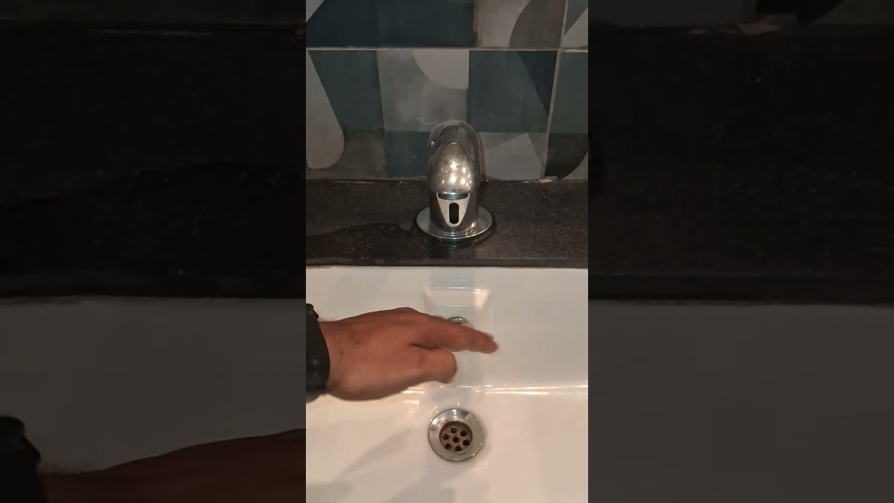 how is working Parryware Washbasin Sensor Taps #sencor #shorts #plumber #tap #parryware