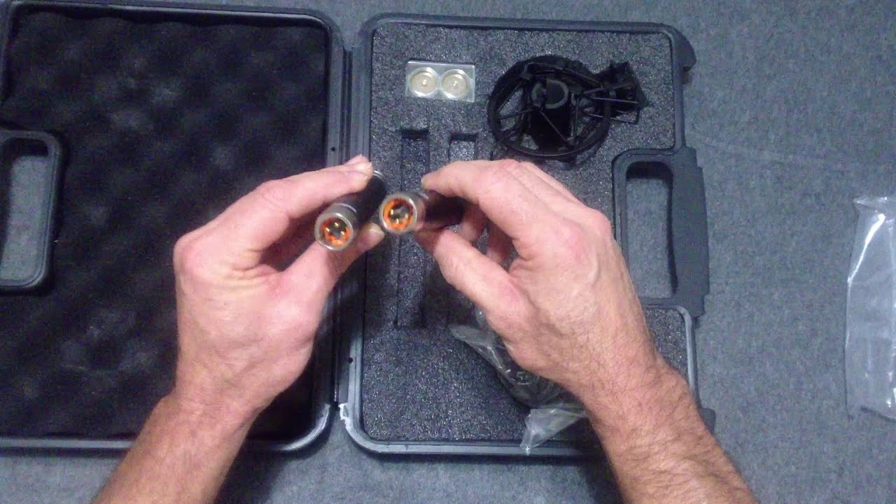 ASMR Binaural Unboxing.