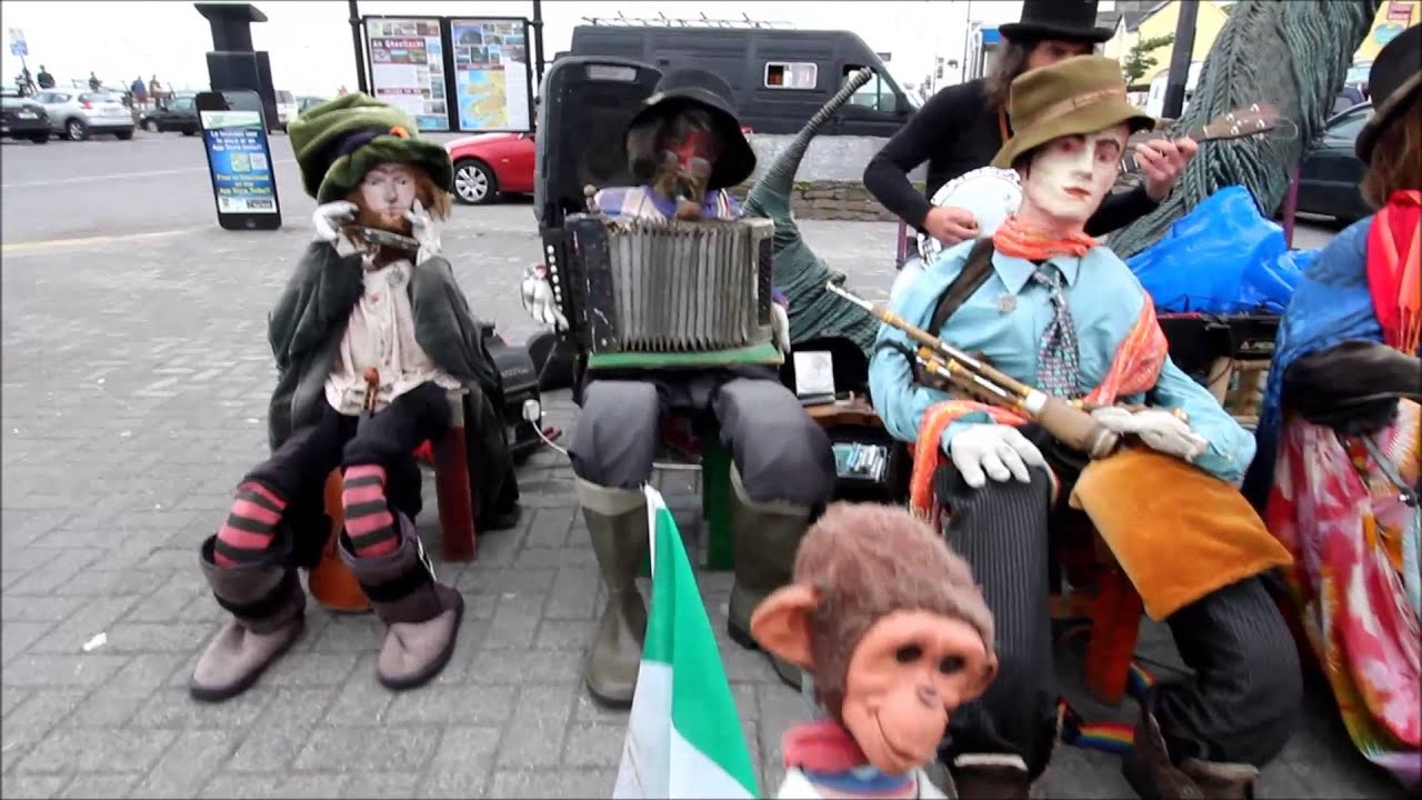 Pat Power & Puppets (Dingle co. Kerry)