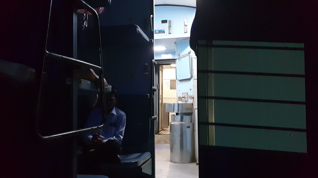 Night relaxing LHB 4K track sound in ghat section || 02811 LTT-HATIA festive special exp