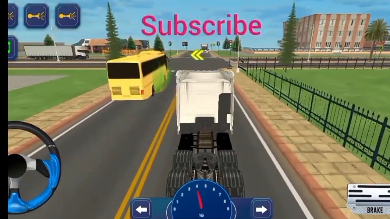 Truk simulator truk Cargo meluncur kencang melewati jalan raya yang mulus