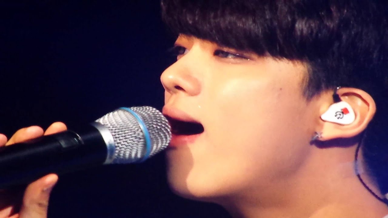 Fancam 141030 Music Bank Mexico Corre (cover)