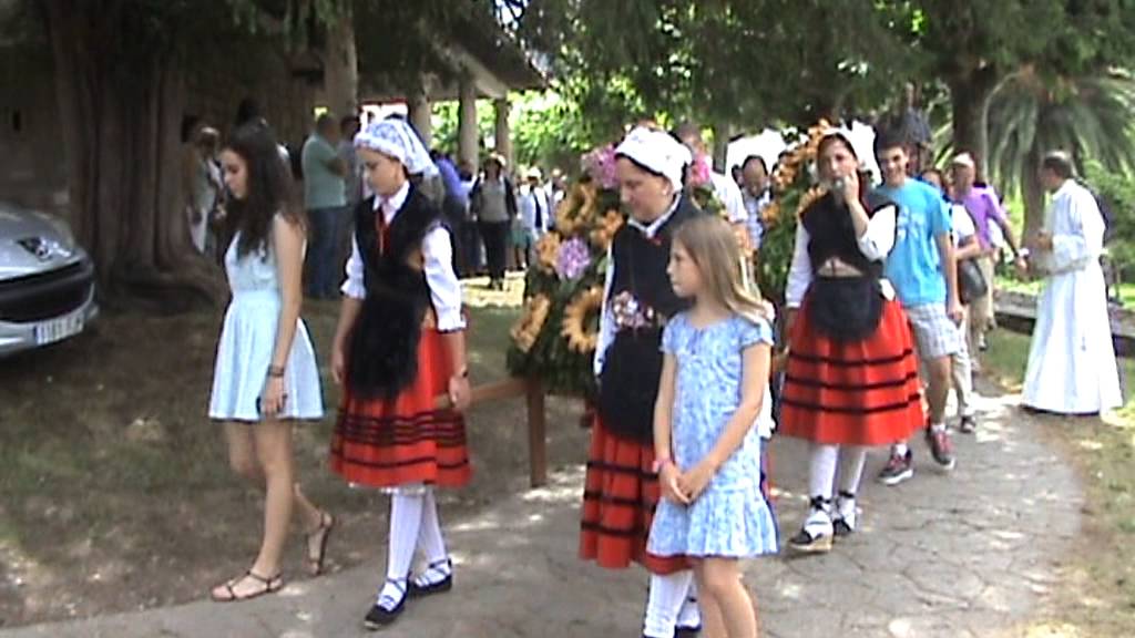 Fiestas de Santiago Apóstol en Caravia Baja 2013