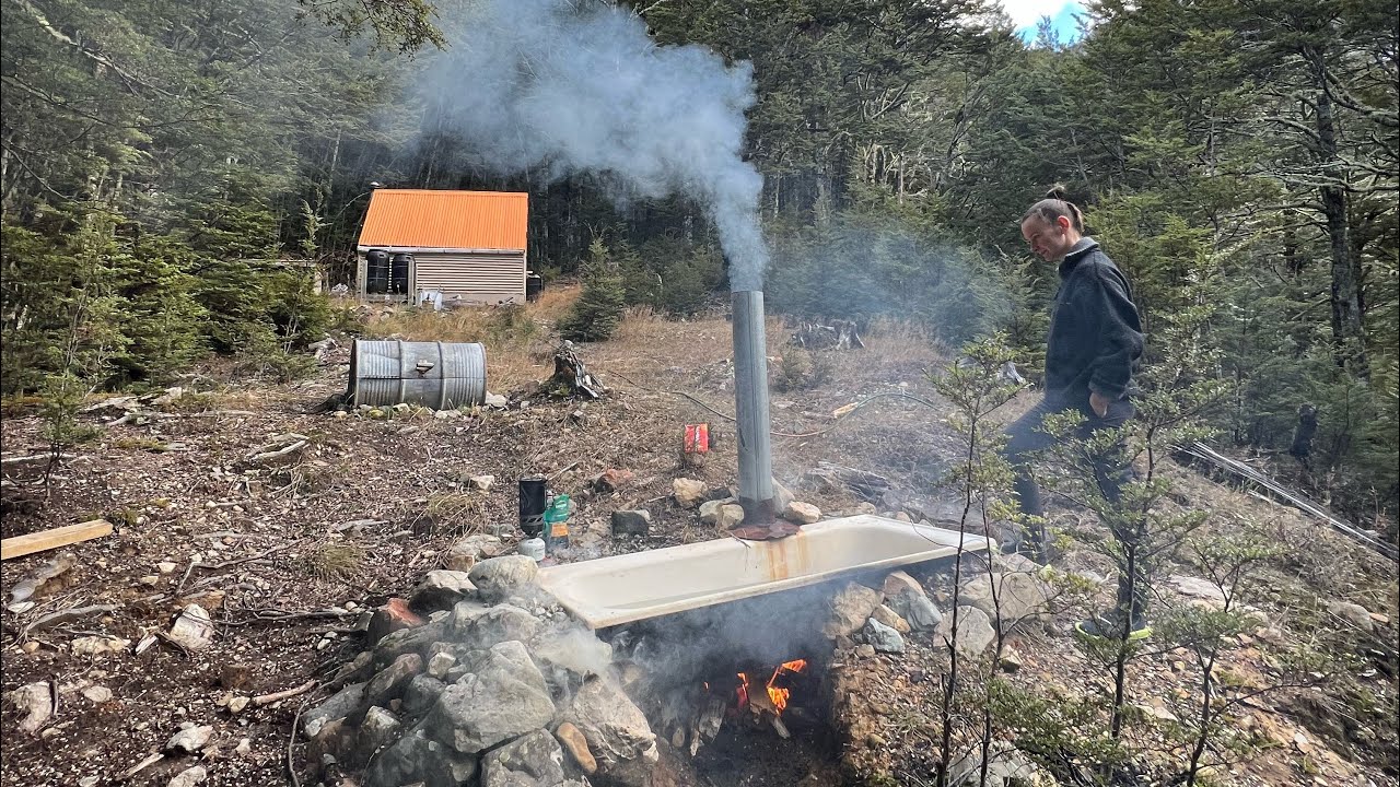 Avoca Hut - Sphinx Saddle