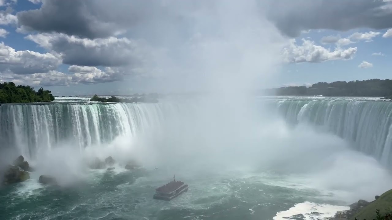 The Waterfall and the Mist: Horseshoe Falls at Niagara Falls
