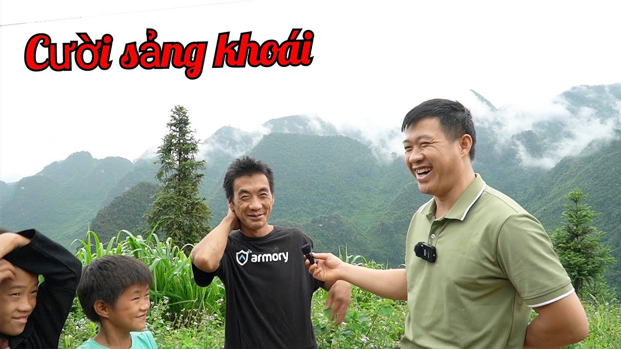 Xem Sùng vi vu cười rụng răng. Các cháu Chứ Dia Xúa thay đổi sau nhiều ngày gặp lại