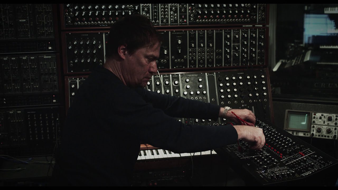 Behringer System 55 & vintage RA Moog 3C COMPARISON