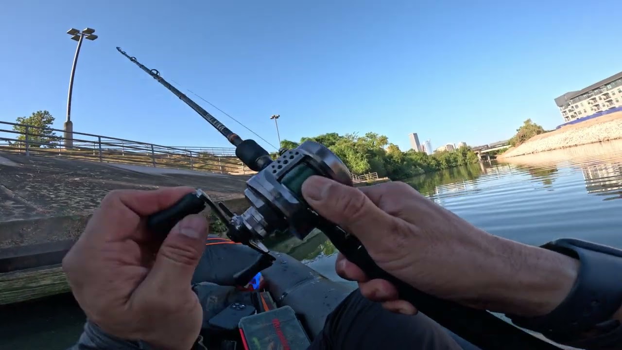 Wacky Rig Magic! Why the Gamakatsu G-Finesse Hook & Yamamoto Senko is the Best Combo for Bass