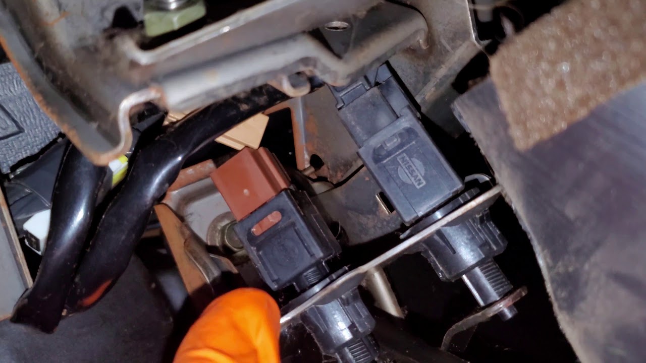 2001 Nissan Maxima Brake Light Fuse, Stop Light Switch Replacement and Troubleshooting