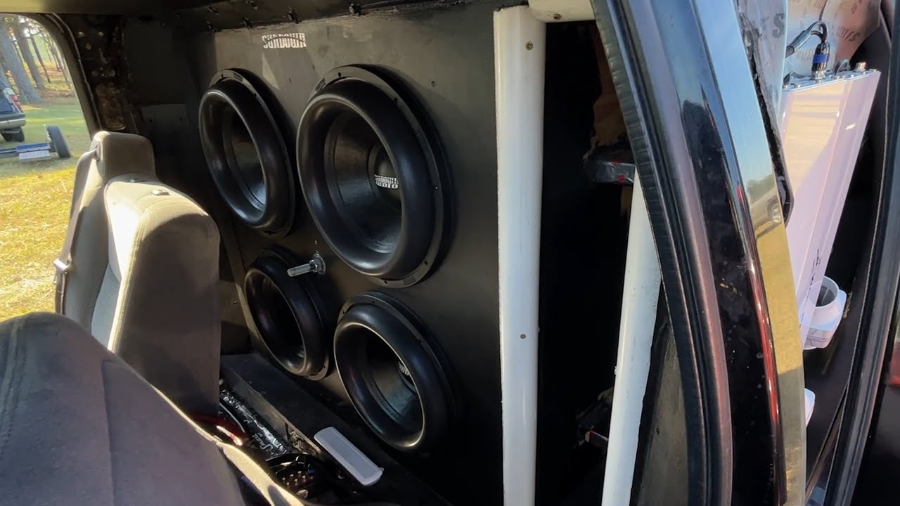 THESE 15 INCH SUBWOOFERS BREAK PASSENGER WINDOW