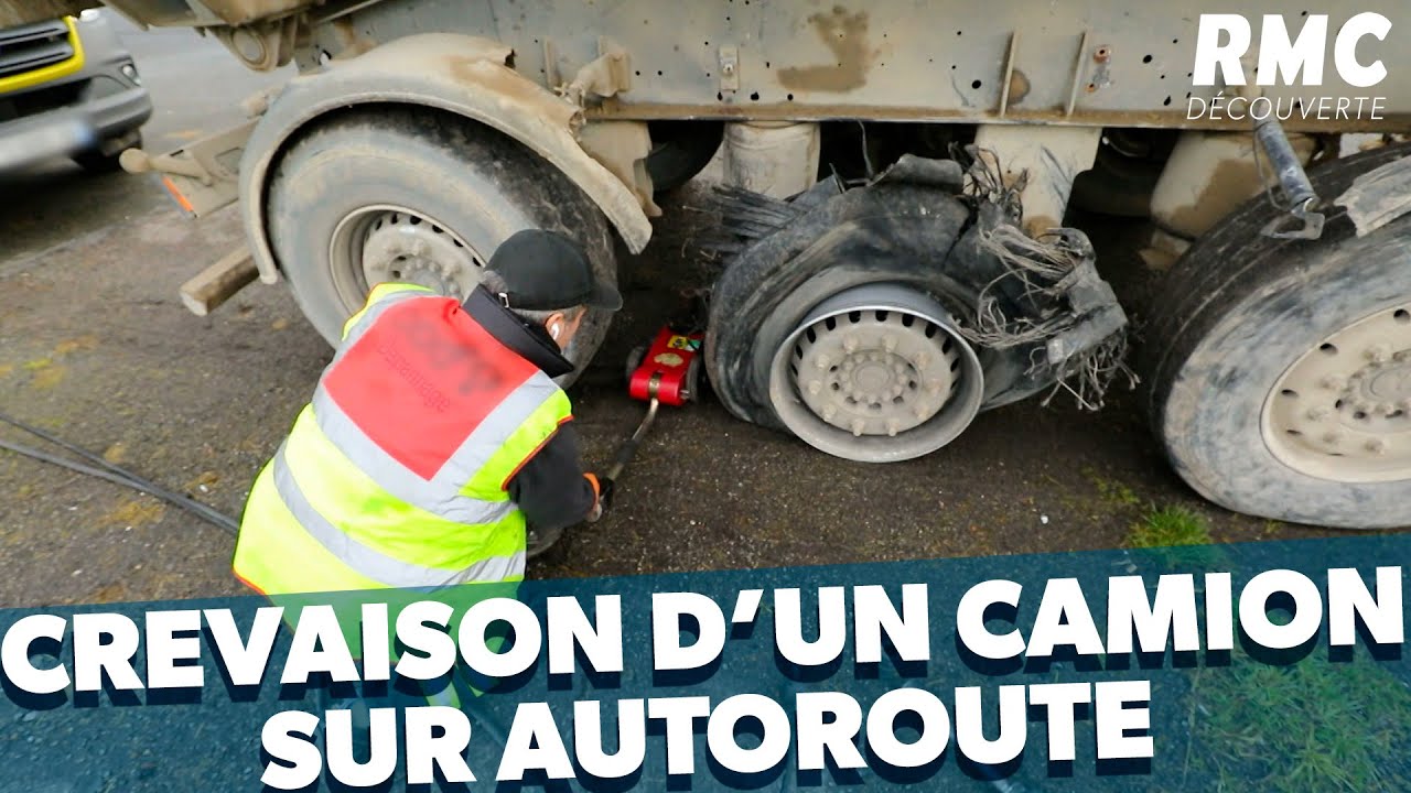 Crevaison d’un poids lourd sur l’autoroute !