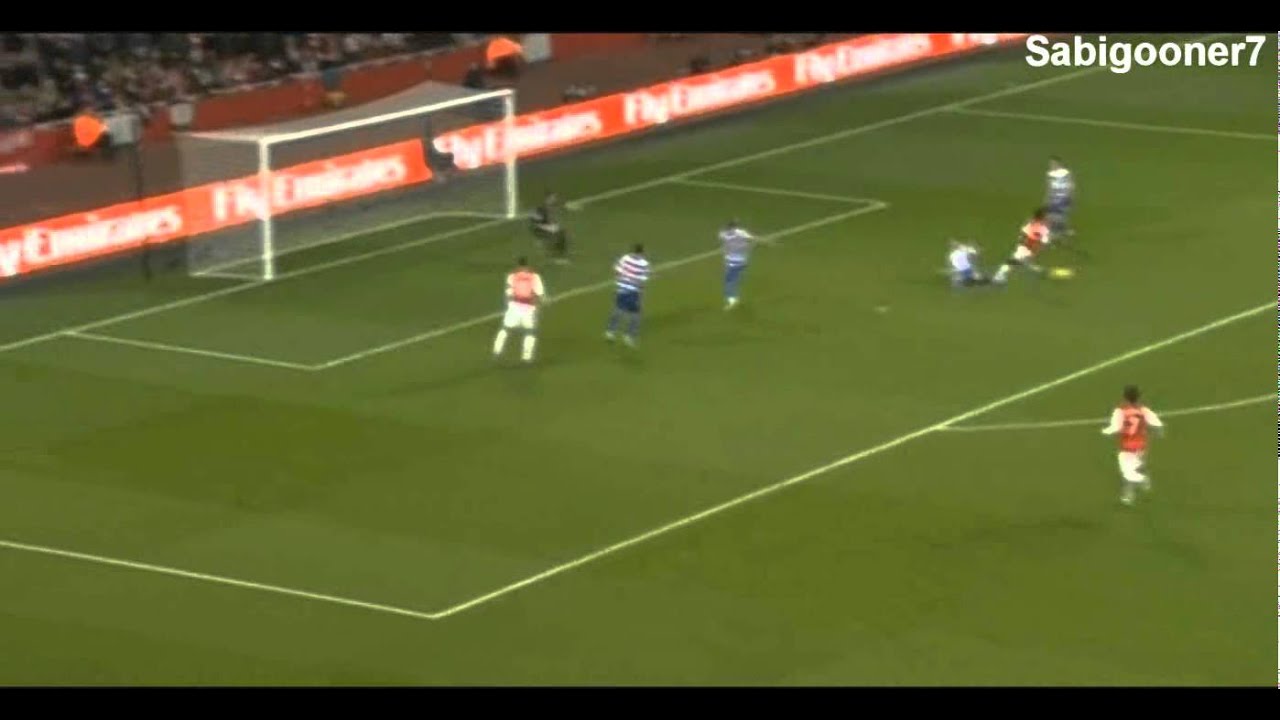 Gervinho nutmegs Barton!