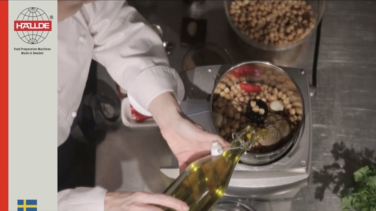How to make Hummus using a HALLDE CC-34 Combi Cutter