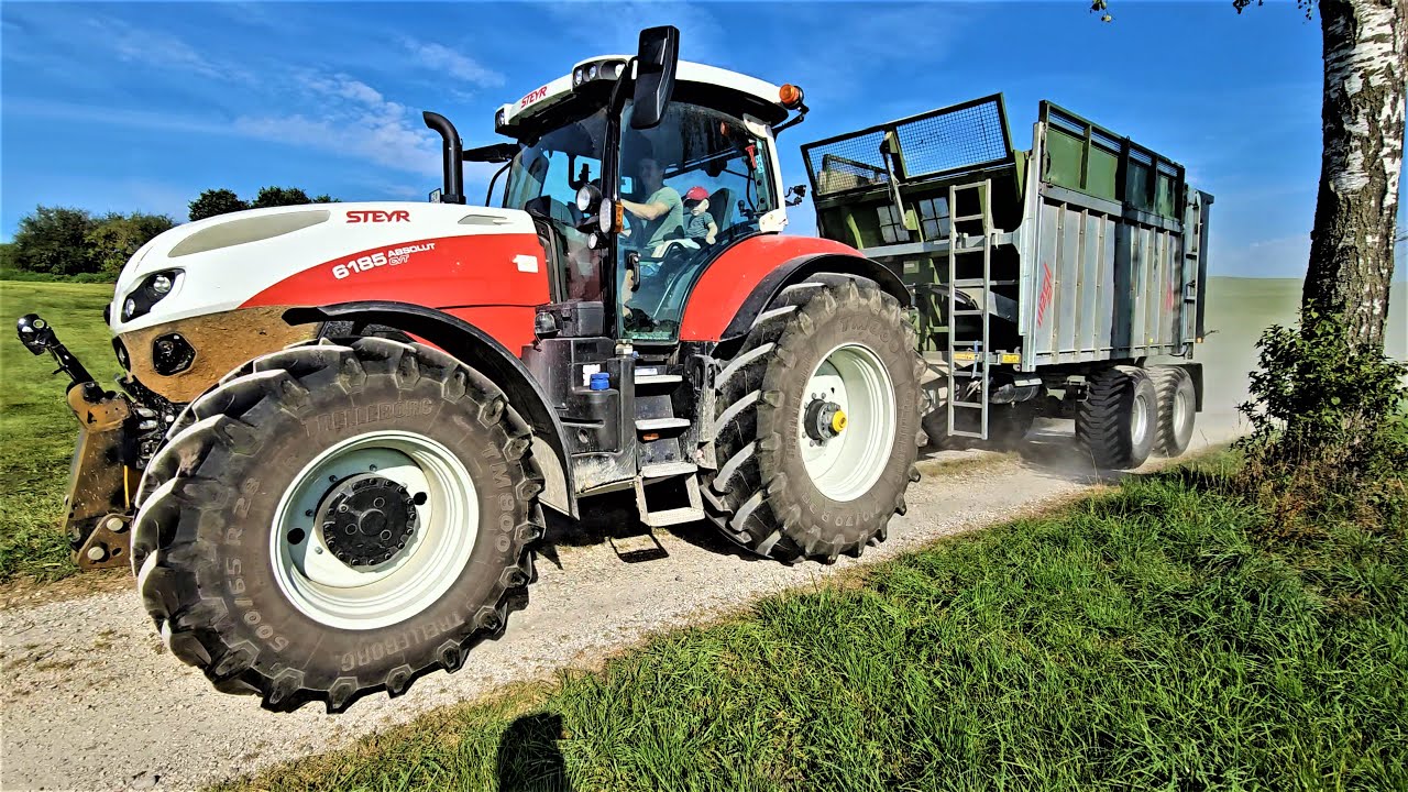 STEYR Absolut 6185 CVT Power mit John Deere 7400 Häcksler & Fendt 718 TMS Vario bei Grassilage!
