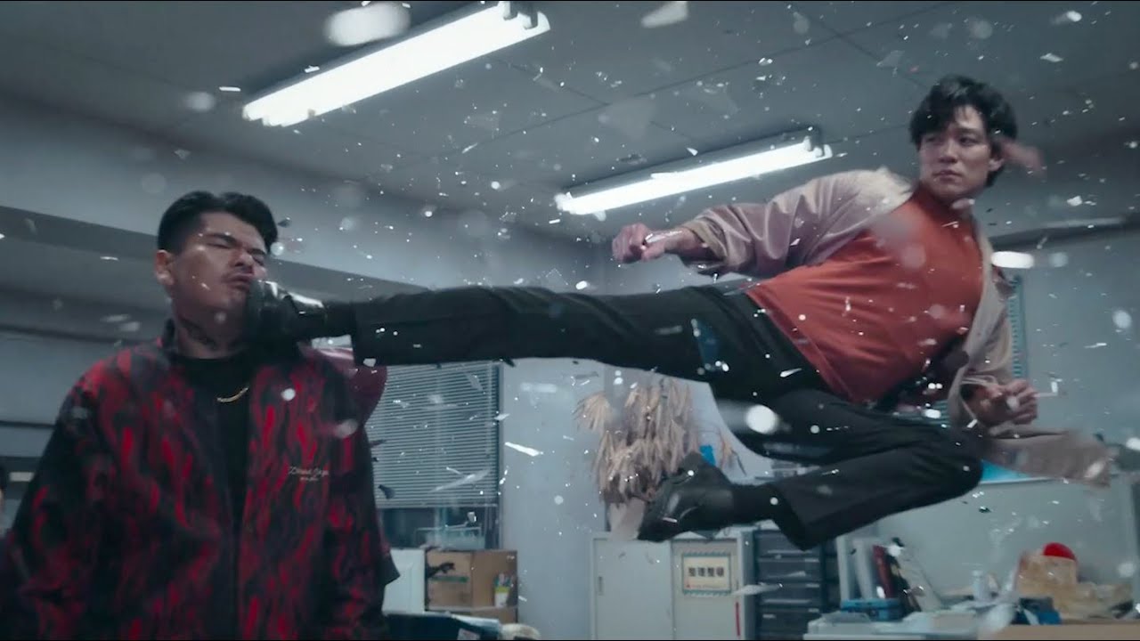 Ryo Saeba and Makimura VS Gangsters | City Hunter Opening Fight