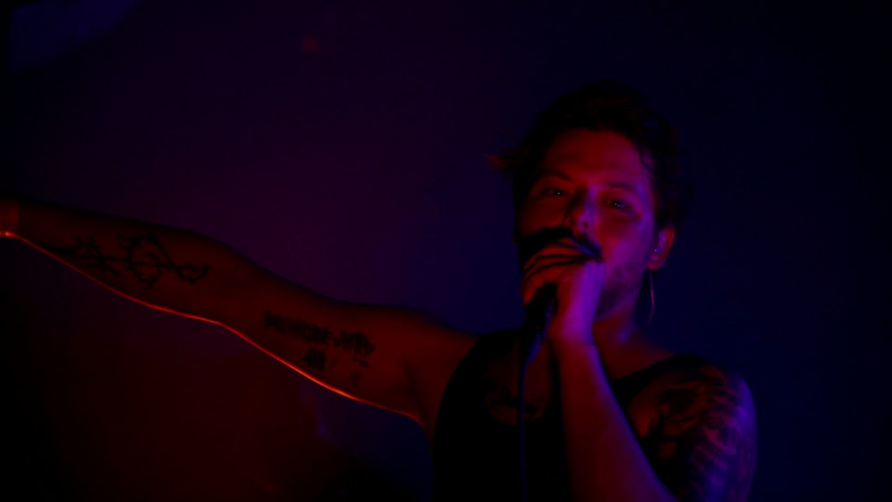Circle of Execution // Look At Yourself (live)