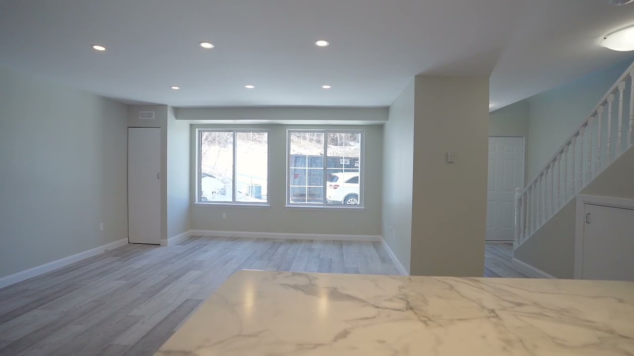 889 Chestnut Crescent, Sudbury - 2 Bedroom Townhouse