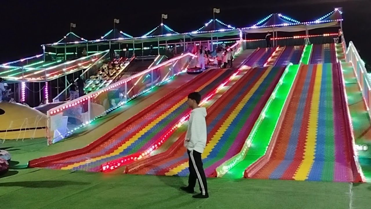 Прекрасное воскресенье в парке приключений FIESTA, Липа, Батангас.