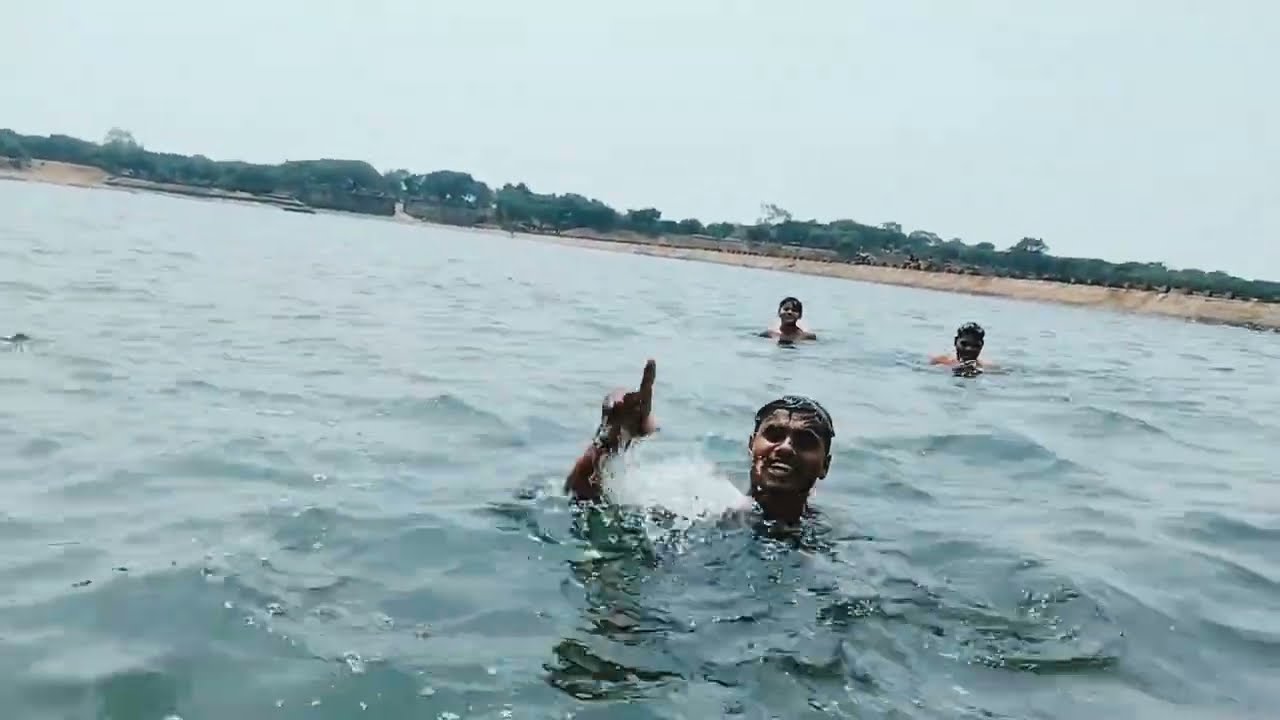 नदी में नहाने का अलग ही मजा | Nadi me Nahaye | छोटे बच्चो के साथ फुल मस्ती 😂 | # shubhambanjarevlog