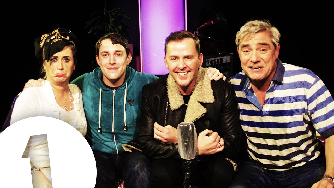 Steph and Dom (off of Gogglebox) play Innuendo Bingo!