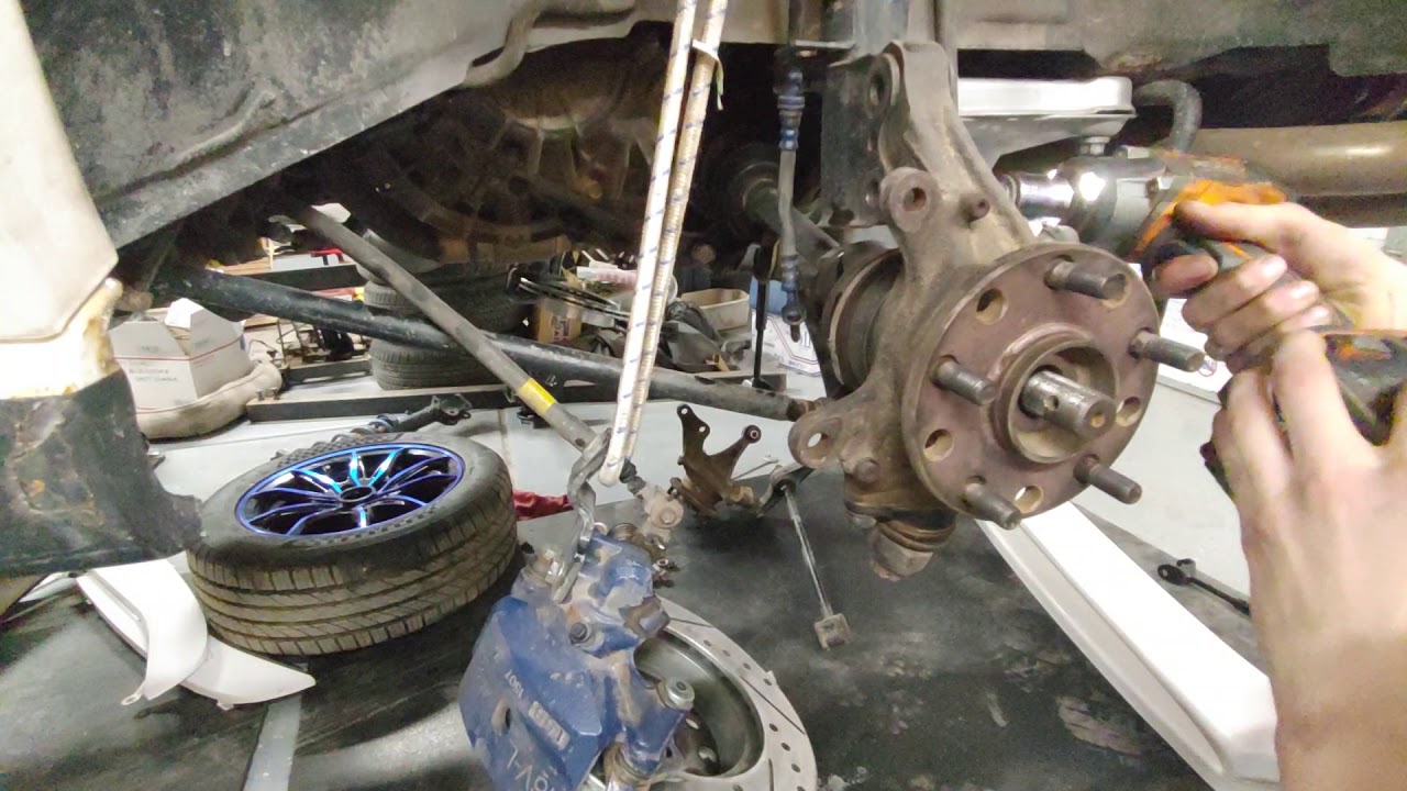 91 Toyota MR2 Rear Suspension Restoration Part:Teardown