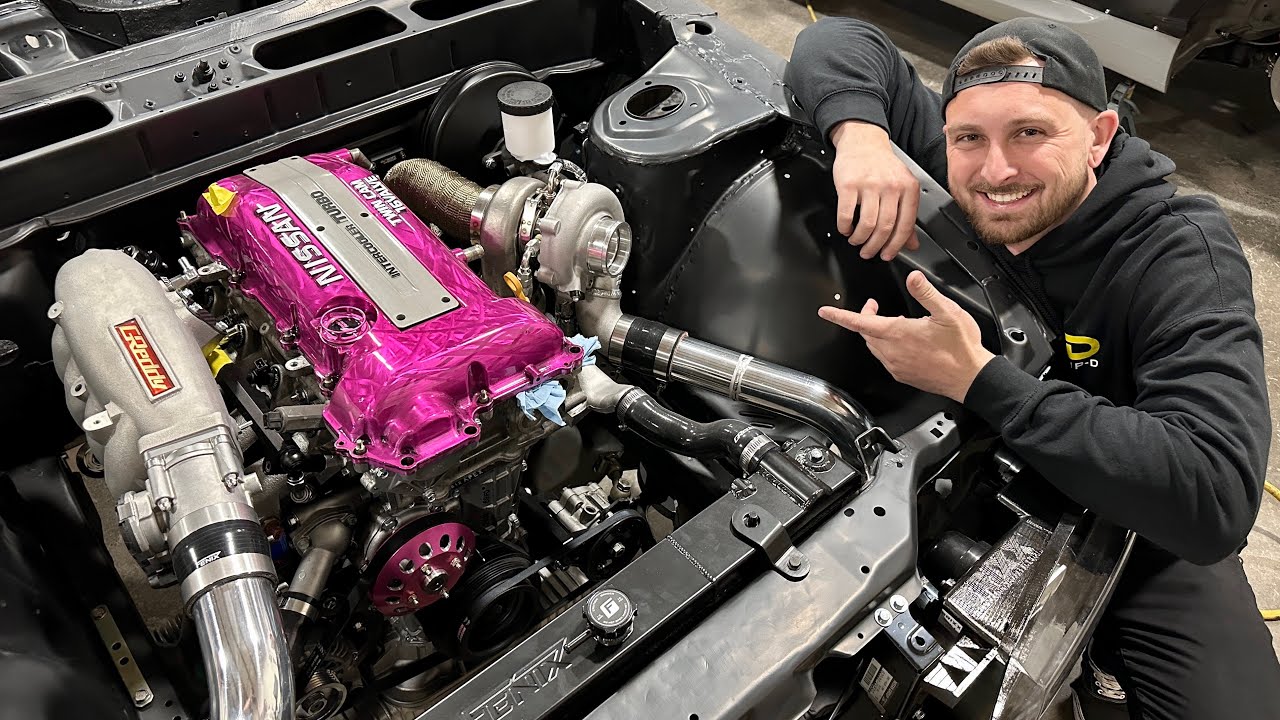 Bringing MODERN tech to an OLD car.. Ultimate S13!