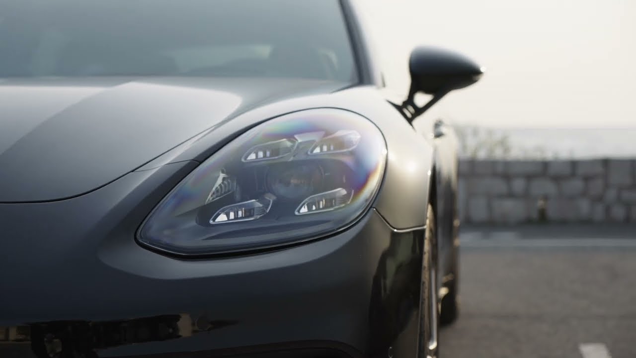 Porsche Panamera 4 E-Hybrid Platinum Edition - Jet Black Metallic (B-Roll)