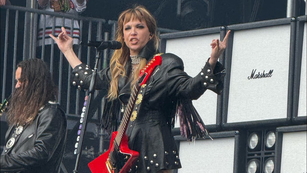Halestorm:- “Love Bites (So Do I)” Live @ Back To The Beginning, Villa Park, Birmingham, UK 05/07/25