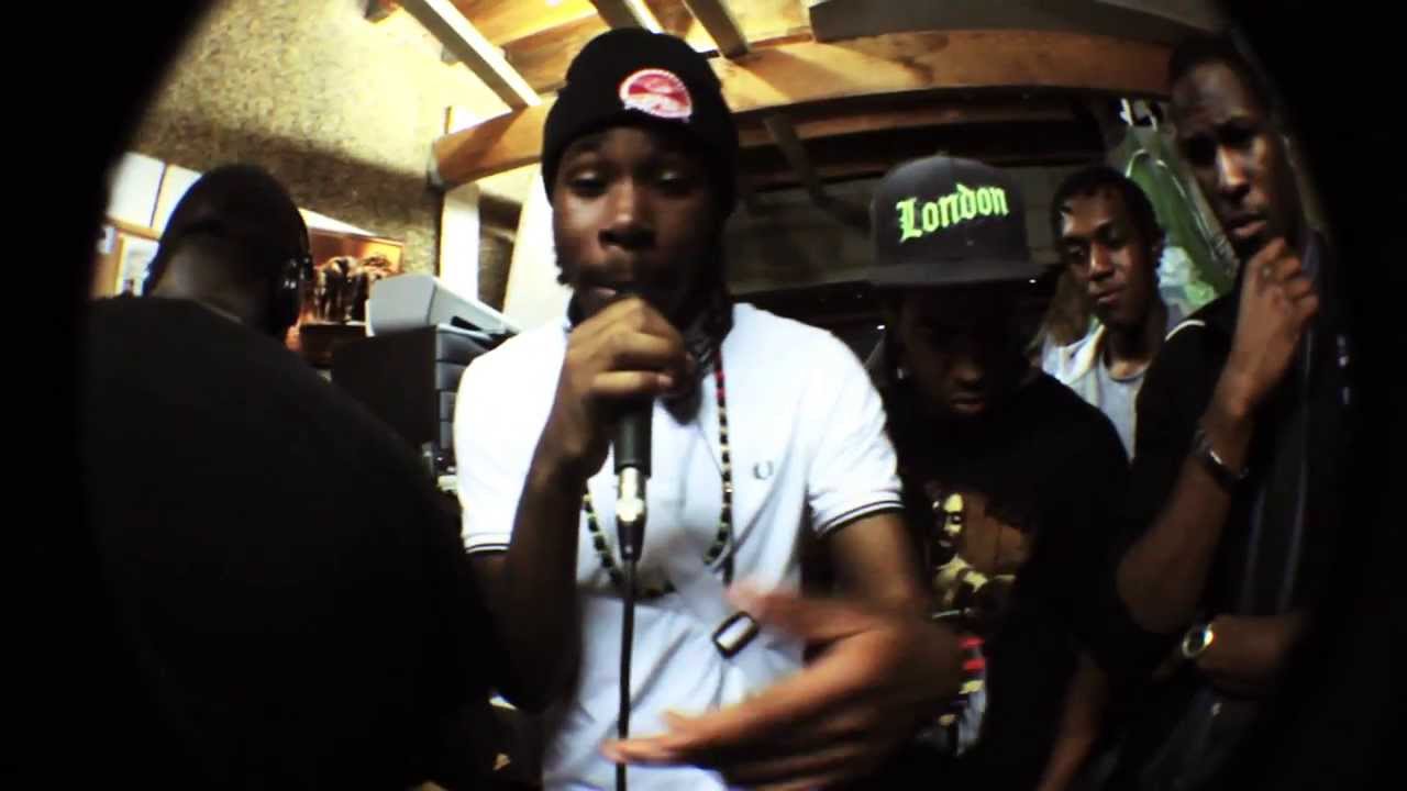 [CYPHER SESSIONS] RIGHTEOUS ENT | GRIME EDITION (FEATURING JKADET, KANIVA & REVO) : HIDDENVOICESUK