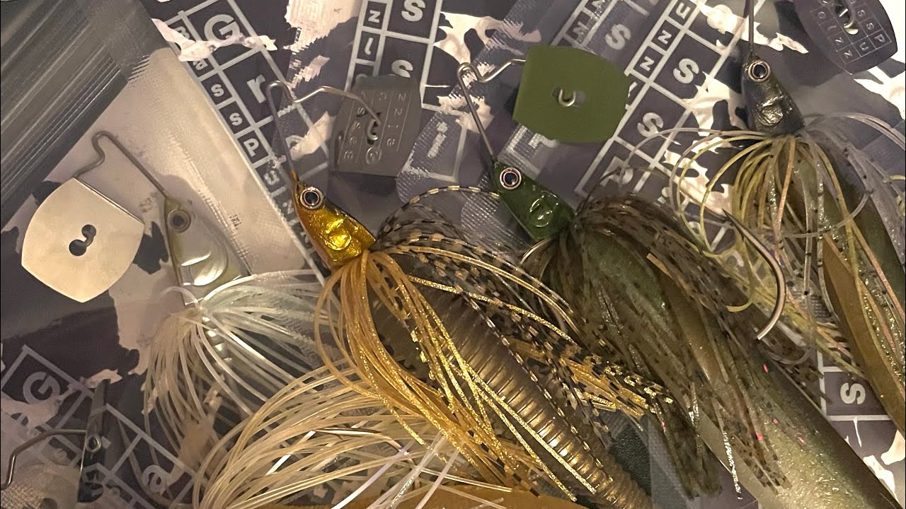 Bass Puzzle Grass Piece
