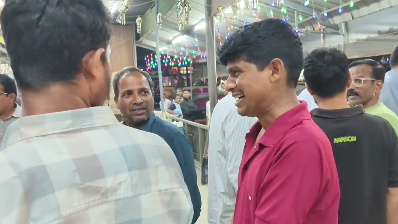 आम्ही गेलो मतदान साठी गावाला!मुंबई ते कोकण बस प्रवास#log vidio 