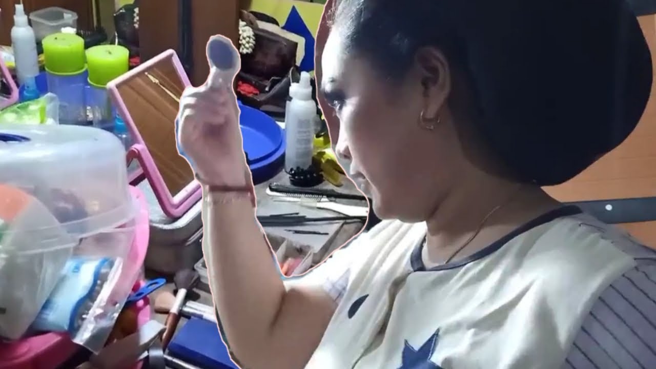 NGINTIP SINDEN TATIN MAKE UP