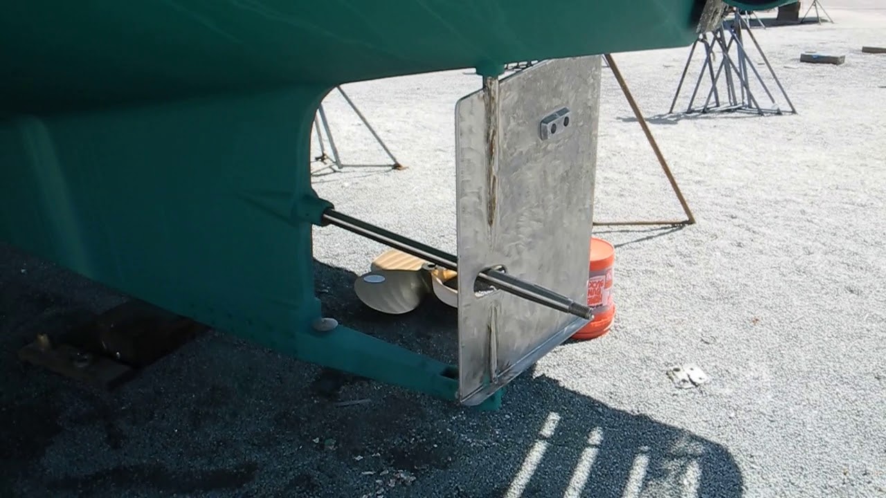Hole in the rudder, WHY