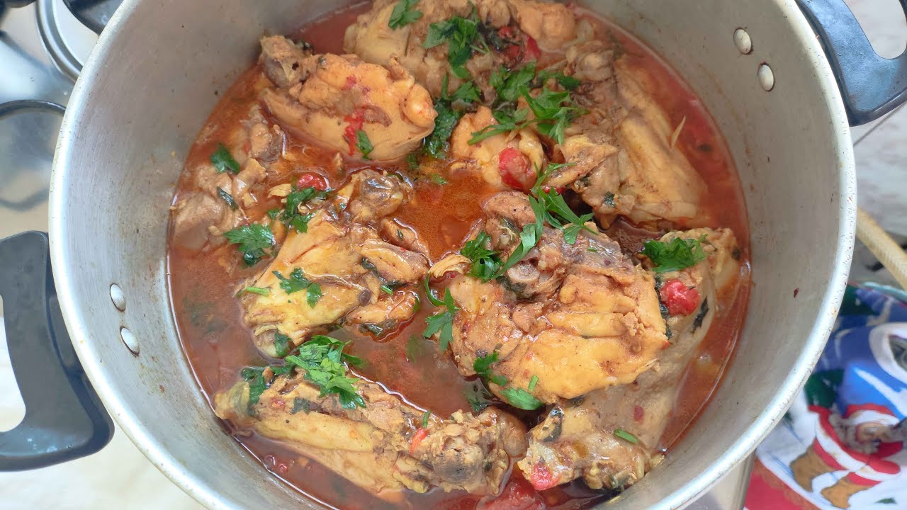 Frango de Panela na Cebola com MUITO MOLHO: O Segredo para um CaldoSuculento!  | Lety na Cozinha