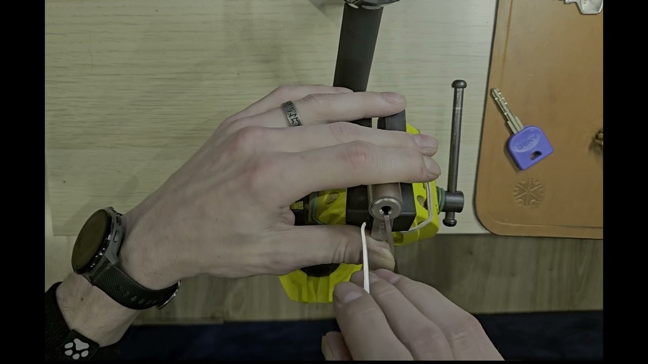 Anbo X18U japanese HPC dimple lock picking (Clavis Q-18 clone)