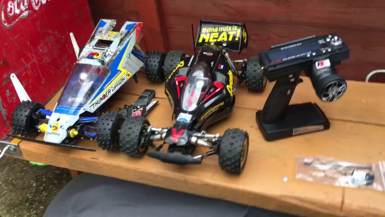 Upgrading my 1988 Tamiya Avante to 2.4ghz technology & plus my Thunder Dragon - Vintage Rc
