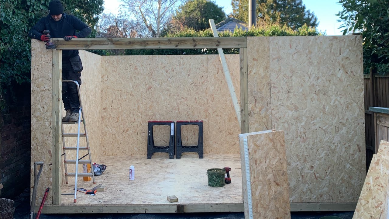 Create The Angle / Fall on a SIP Build Garden Room