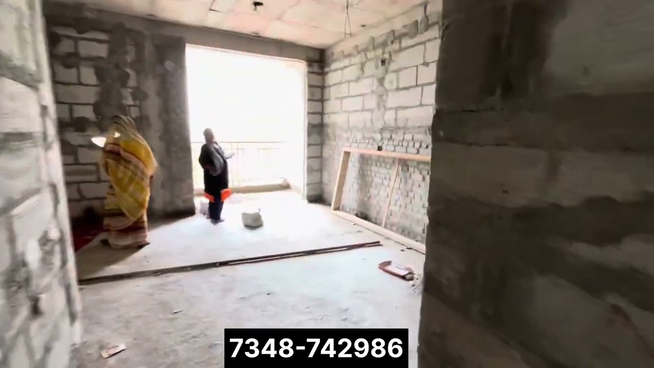 2,3BHK Omaxe Grand Location At Gomti Nagar Extension-7 7348742986