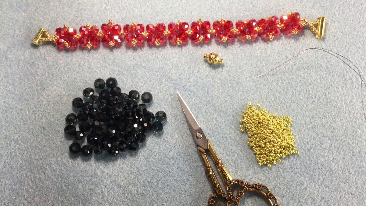 Pulseira de Cristais e Missangas  💎  