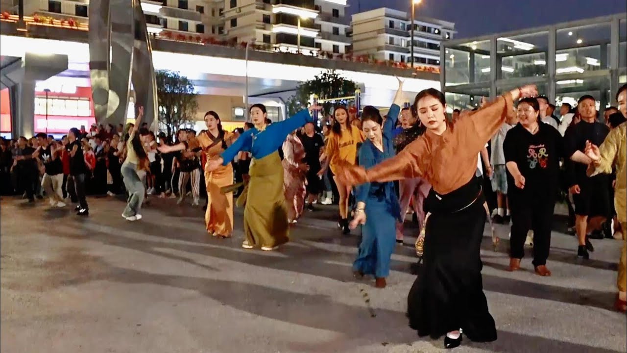 Tibetan dance《益久措姆》
