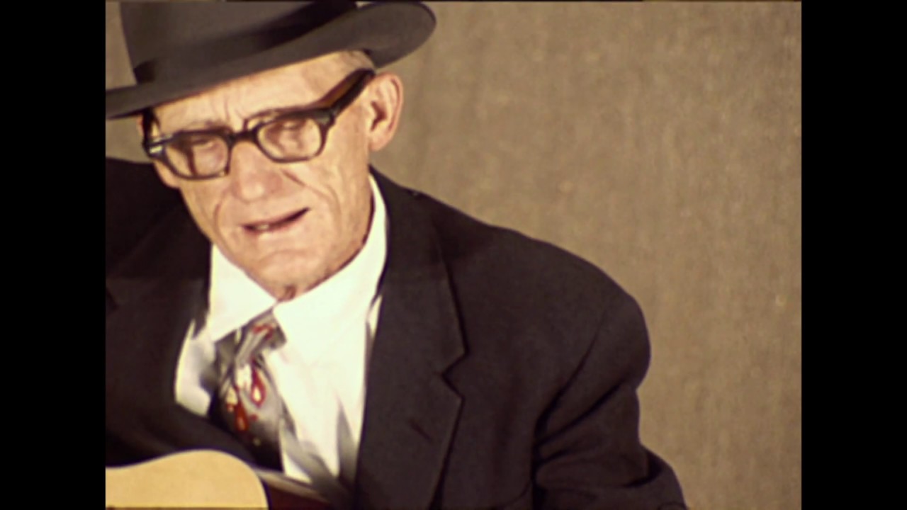 Roscoe Holcomb--Pretty Polly