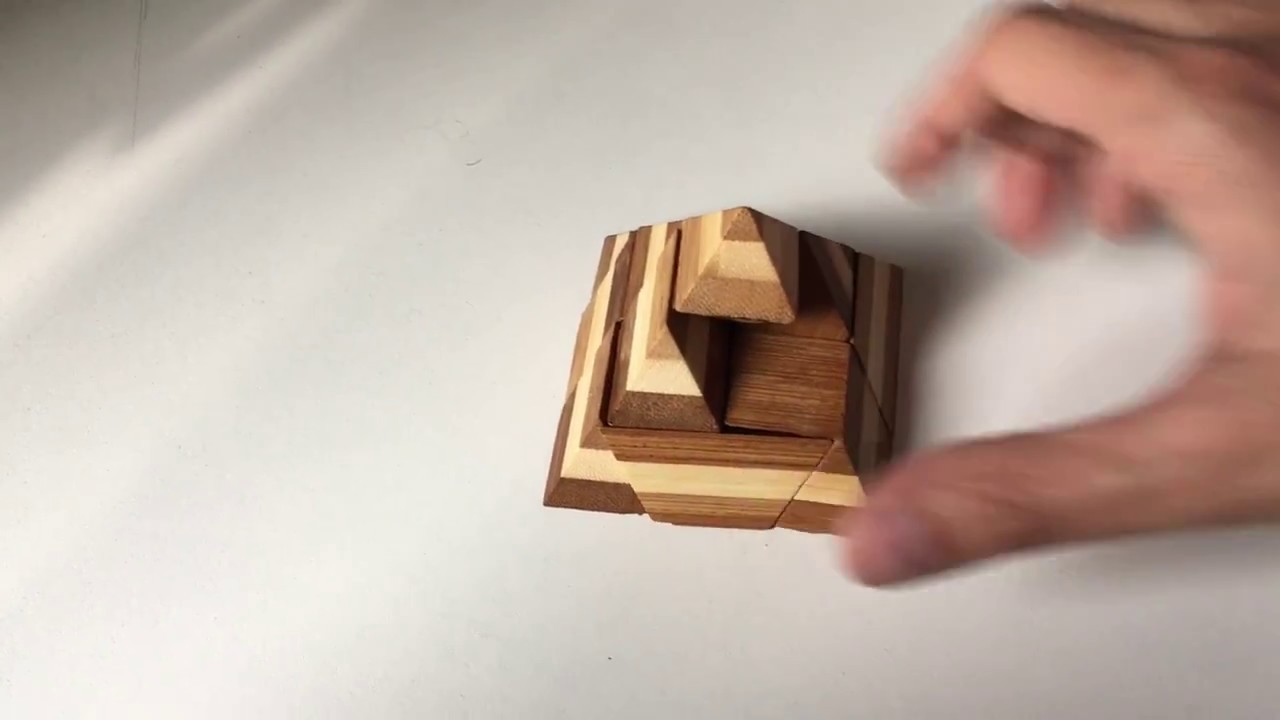 Piramide Di Legno IQ Soluzione