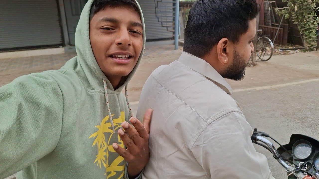 New Year ke baad pehla Mandir Vlog | Thand ne halat kharab kar di 🥶 #dailylifevlog #vlogs 