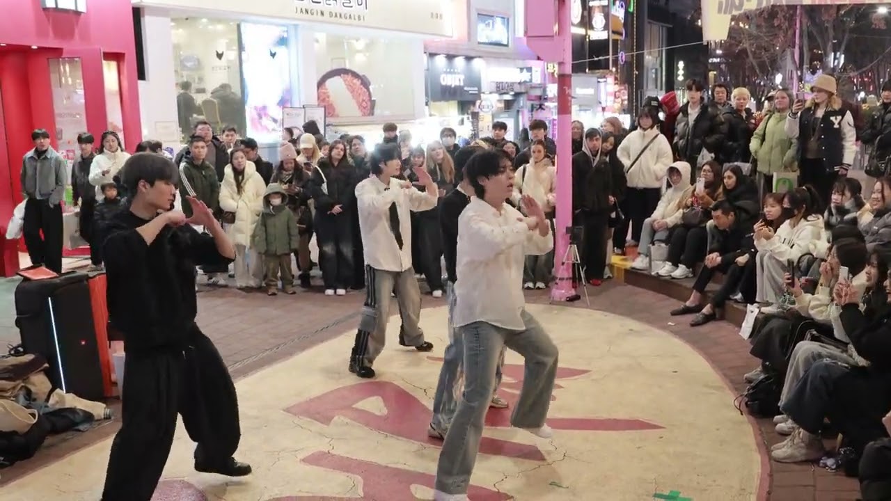 KPOP&JHKTV 4k]Mocean in hongdae kpopdance#주문-MIROTIC #동방신기 #모션 찬욱홍대케이팝댄스
