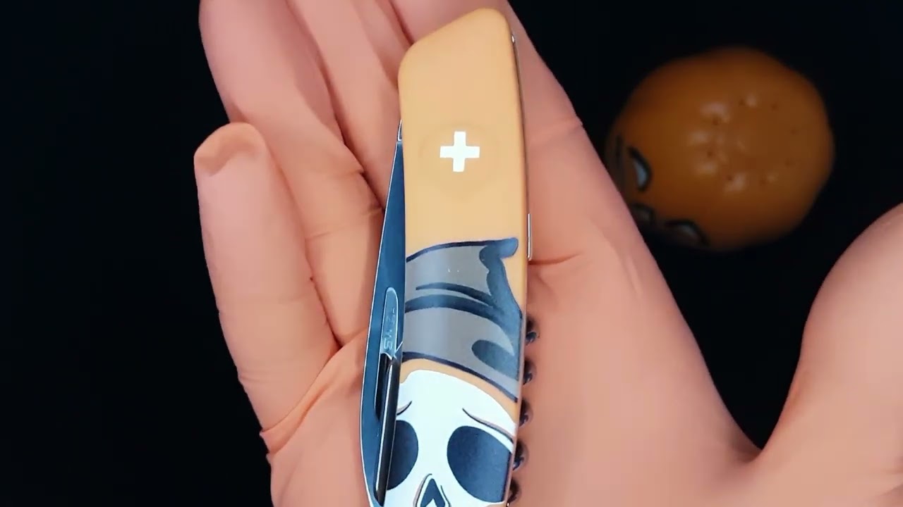 Swiza D03 Skull Head, Orange
