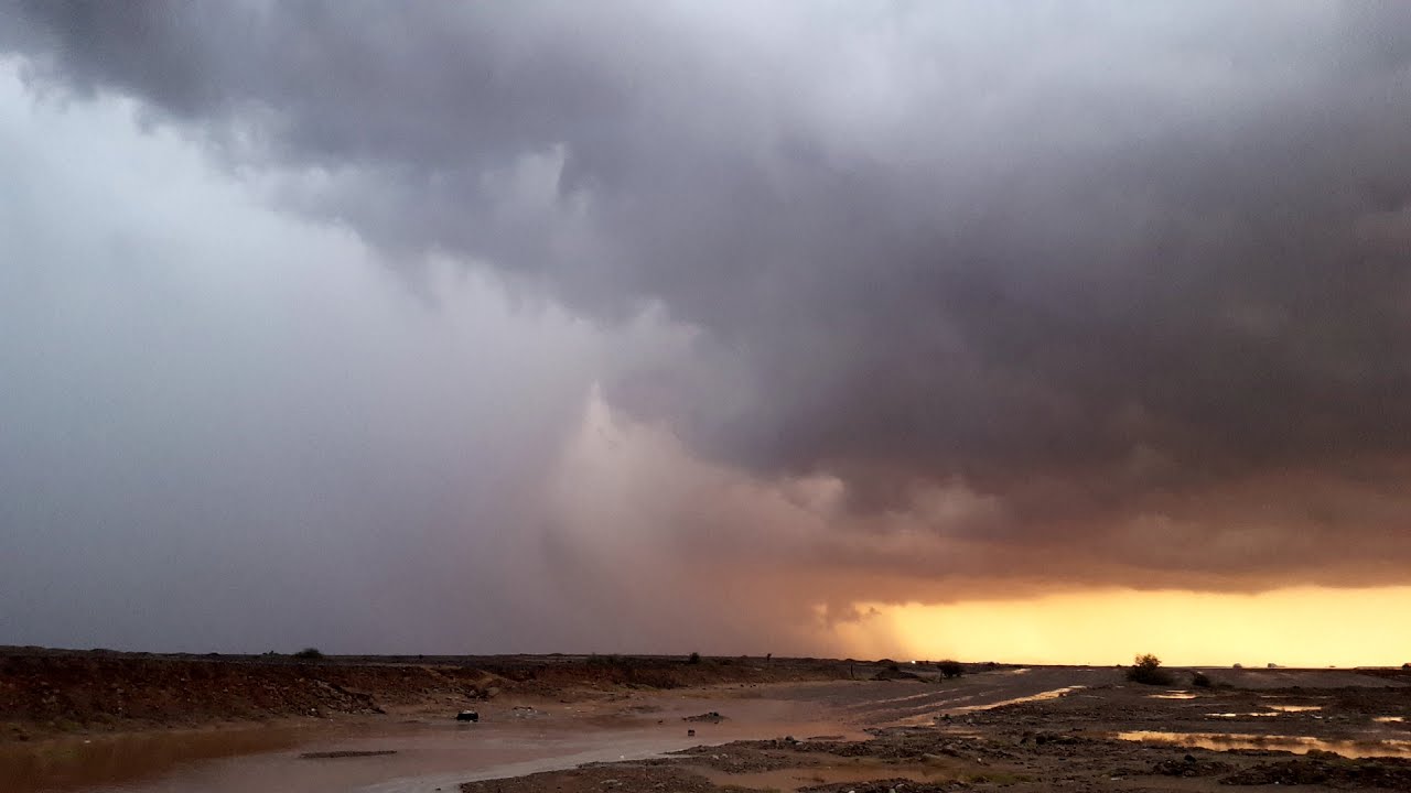 ‏أمطار جنوب ينبع وبدر والواسطة يوم الإثنين 13 جمادى الأولى 1437 هـ الموافق 22 فبراير 2016م