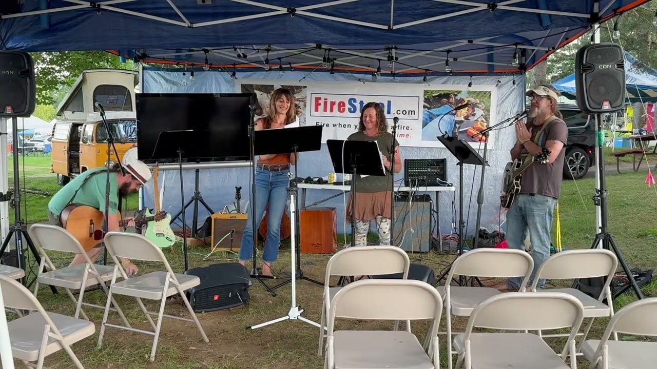 The Love Hertz - They've Lost Control - Live @ Porcfest XXII (Original)